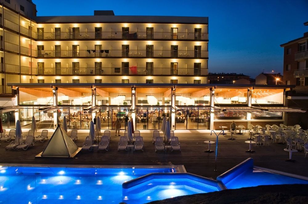 Papi Hotel 3*